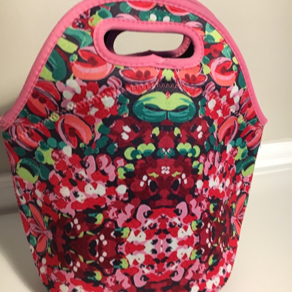 Floral patterned lunch bag NWT